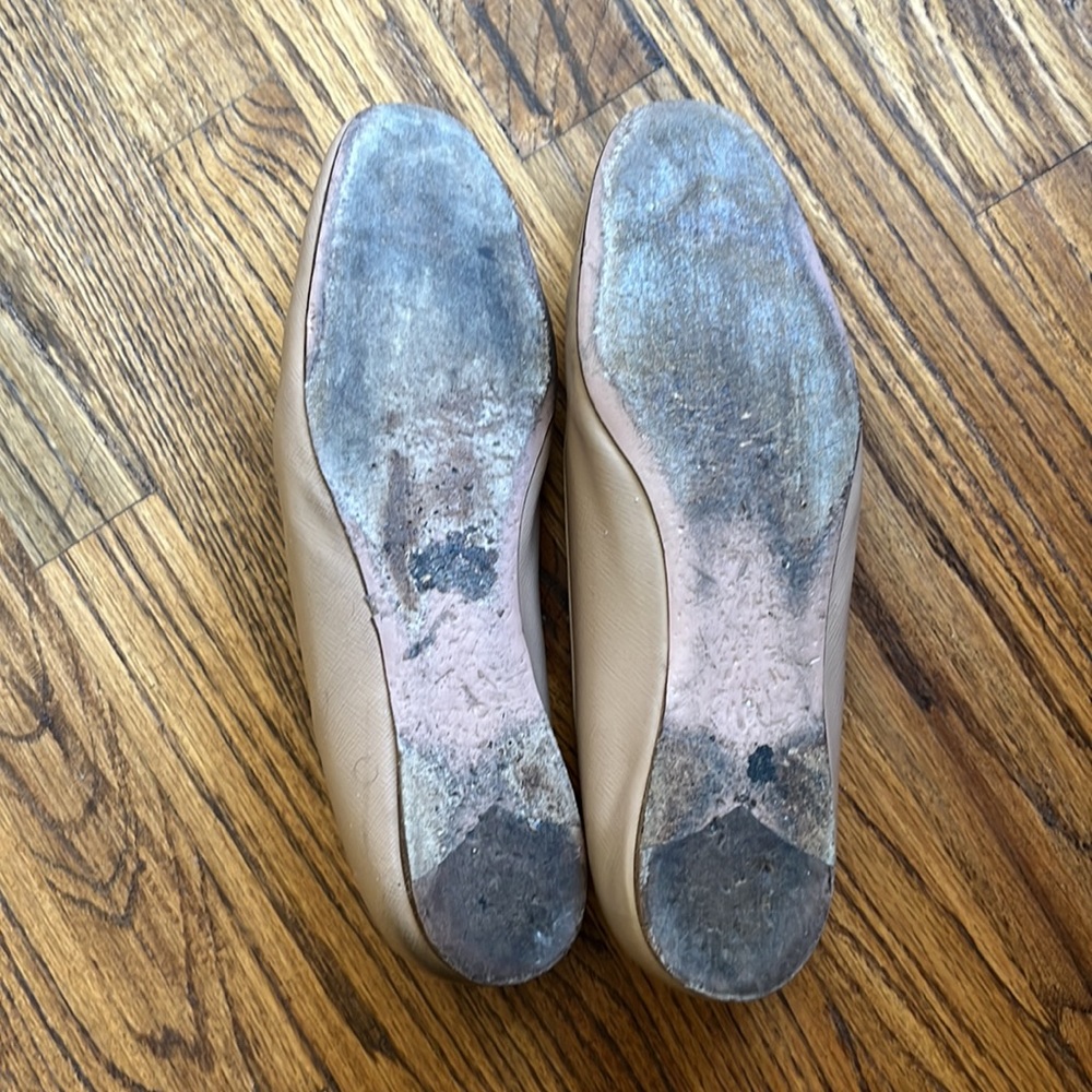 Prada flat - Picture 11 of 11